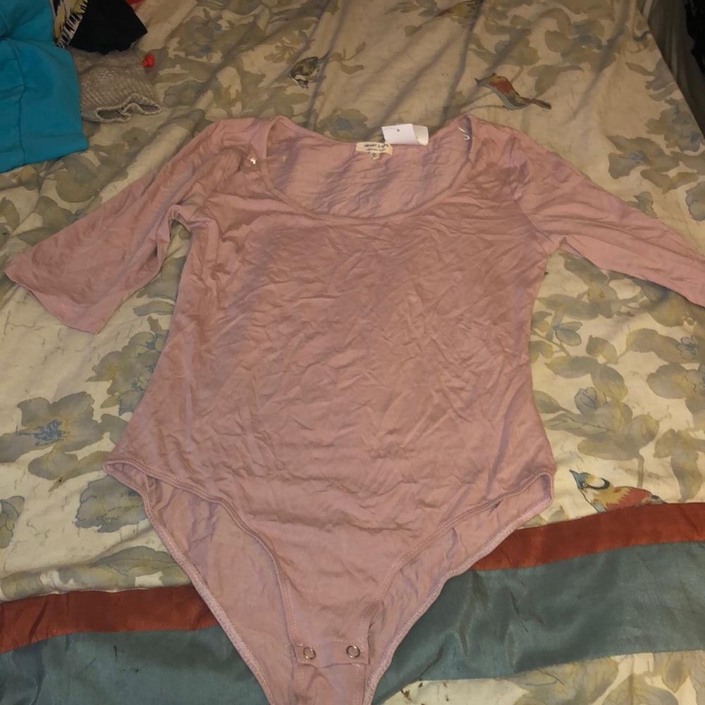 Short sleeve leotards